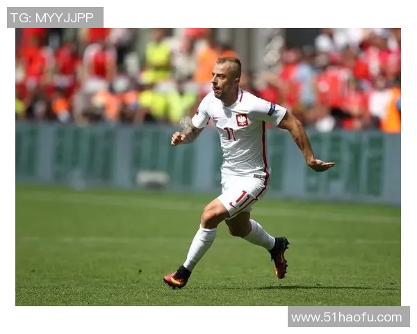 波兰队迎战马耳他队期待精彩对决展现足球魅力与团队精神 波兰队迎战马耳他队期待精彩对决展现足球魅力与团队精神