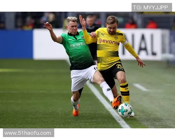 沙尔克04客场大捷，喜获首胜！